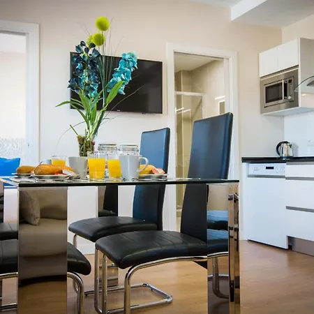 Holidays2malaga Calle Nueva High Speed Wifi Apartment *